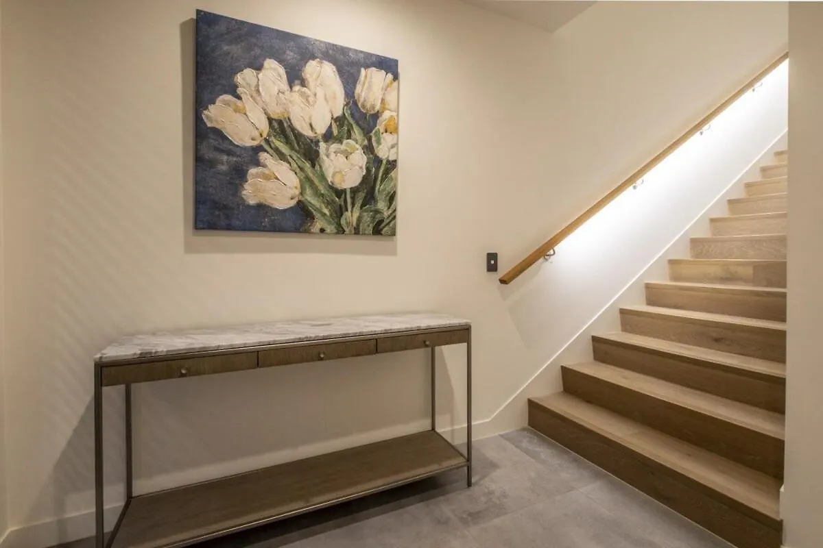 Premium City 3Bed Apartment With Gated 2 Car Parks Κράισττσερτς